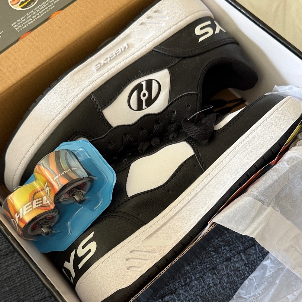 Heelys-Brand New!